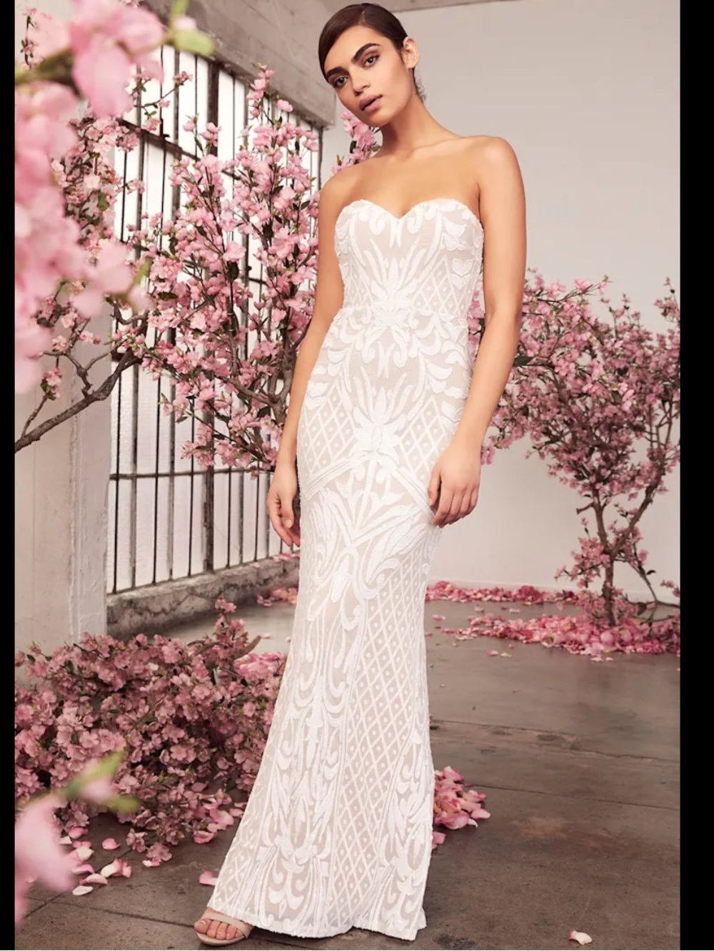 Lulus White Strapless Sequin White Art-Deco Mermaid Flare Wedding Formal Dress